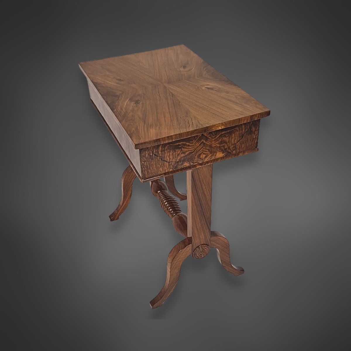 Guéridon/ Table,  Biedermeier, placage noyer, vers 1840-photo-3