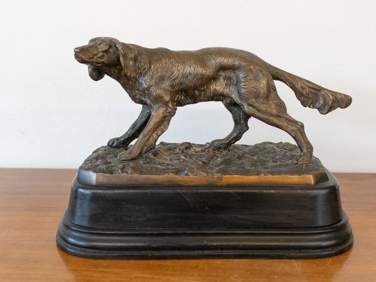 Bronze Figurine “hunting Dog“