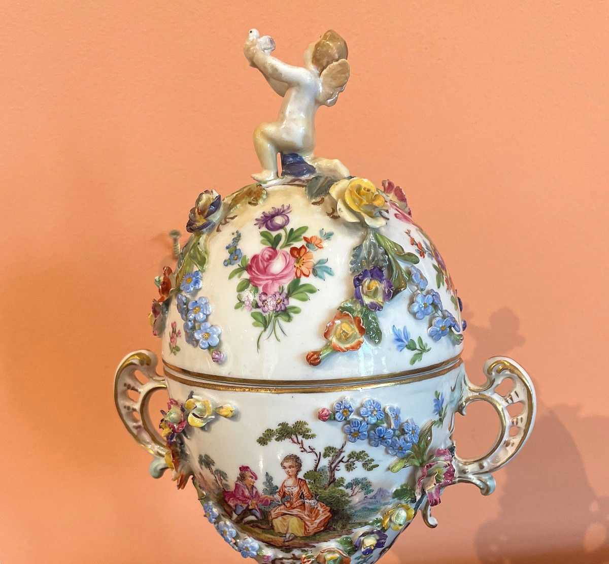 Amphore  Porcelaine riche en détails-photo-4