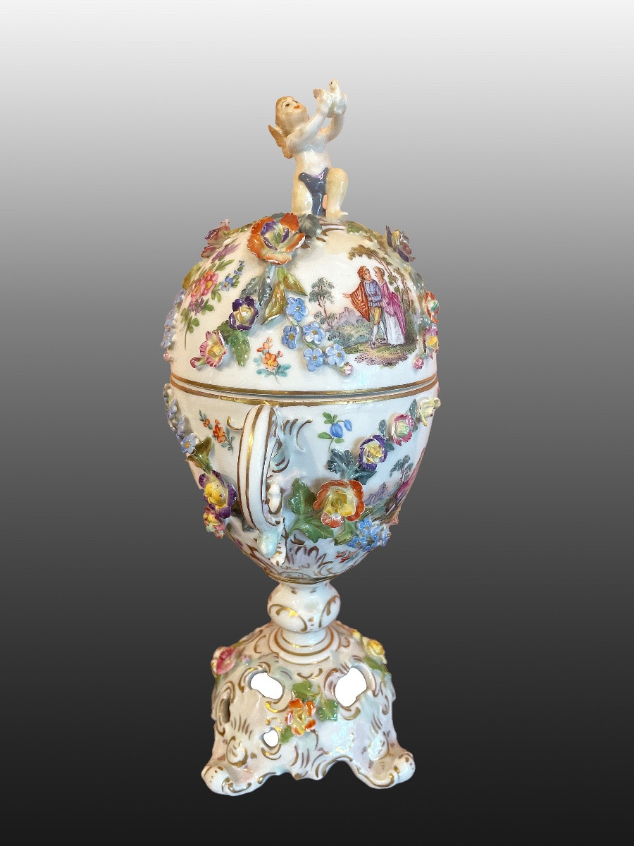 Amphore  Porcelaine riche en détails-photo-6