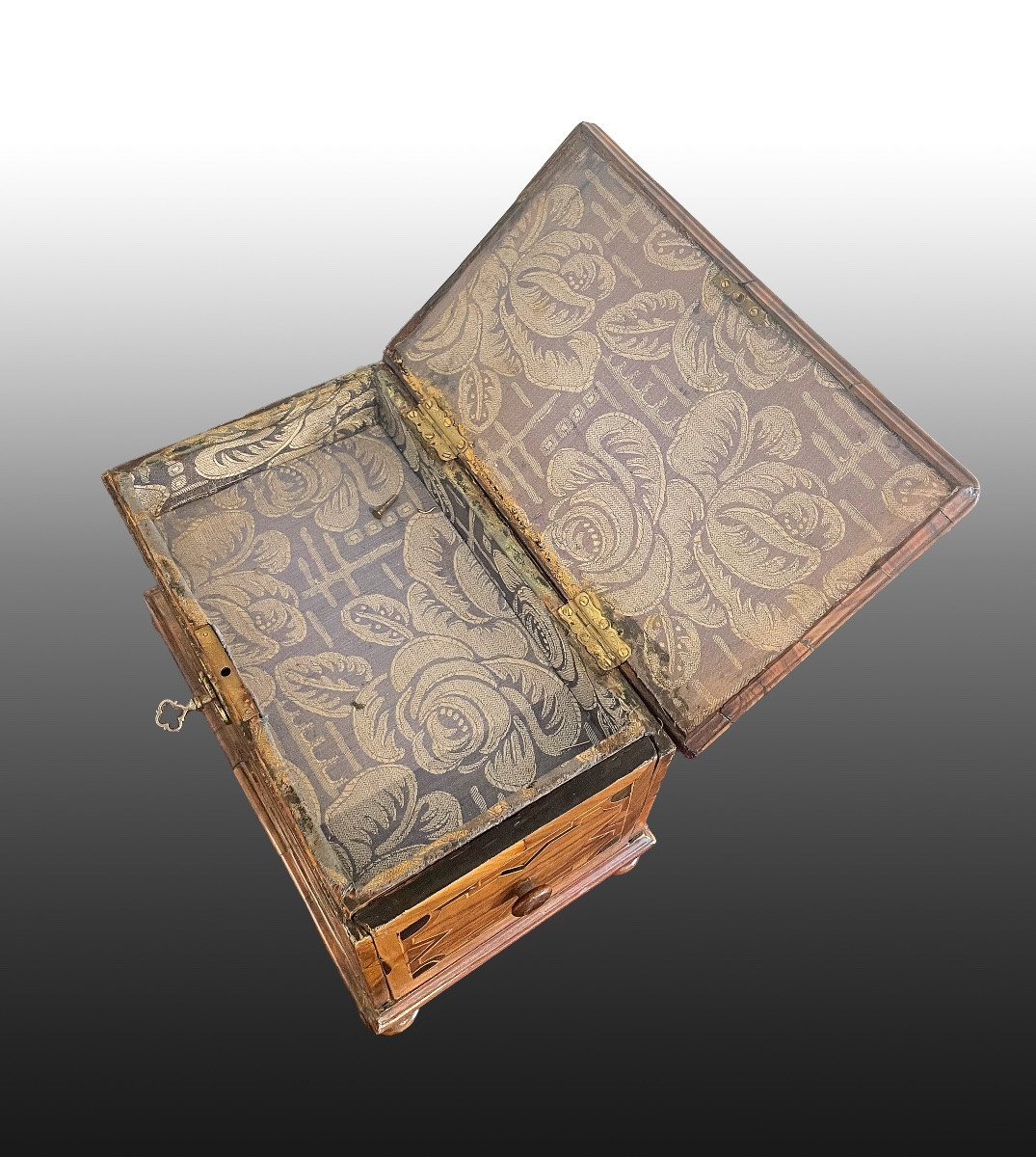 Coffre baroque  avec marqueterie, Allemand 1720-photo-2