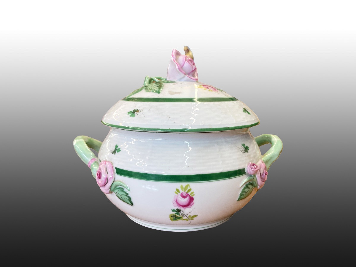 Small Herendt Porcelain Terrine-photo-6