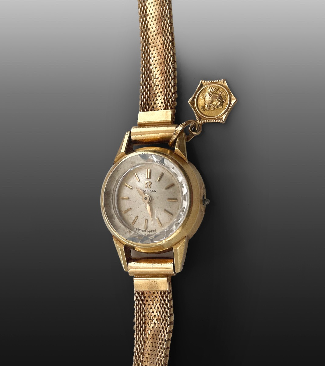 Montre bracelet pour dames  Omega Swiss -photo-4