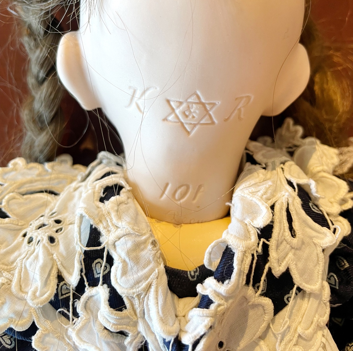 Poupée en porcelaine  De Simon et Halbig-photo-2