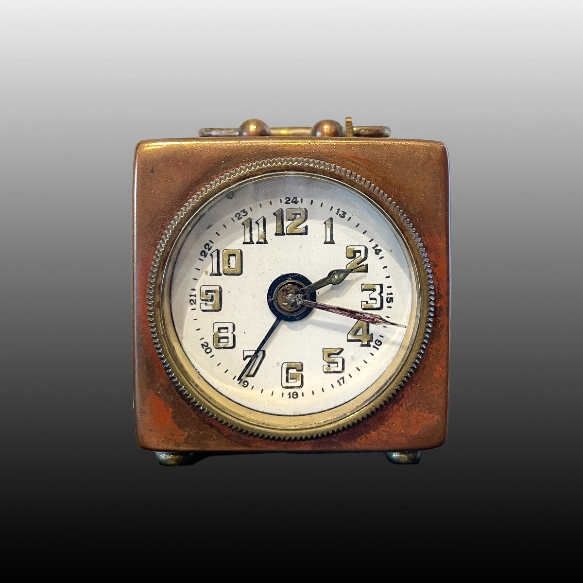 Art Nouveau Alarm Clock -photo-1