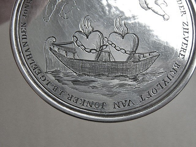 Large Dutch Silver Wedding Medal, 18th Century-photo-2