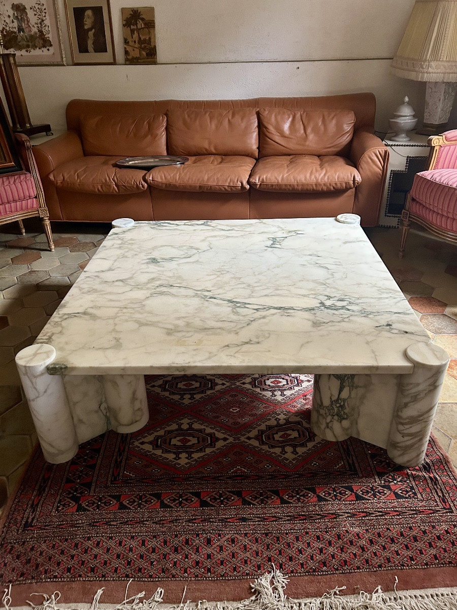 Table basse Jumbo – Knoll, design Gae Aulenti, 1965