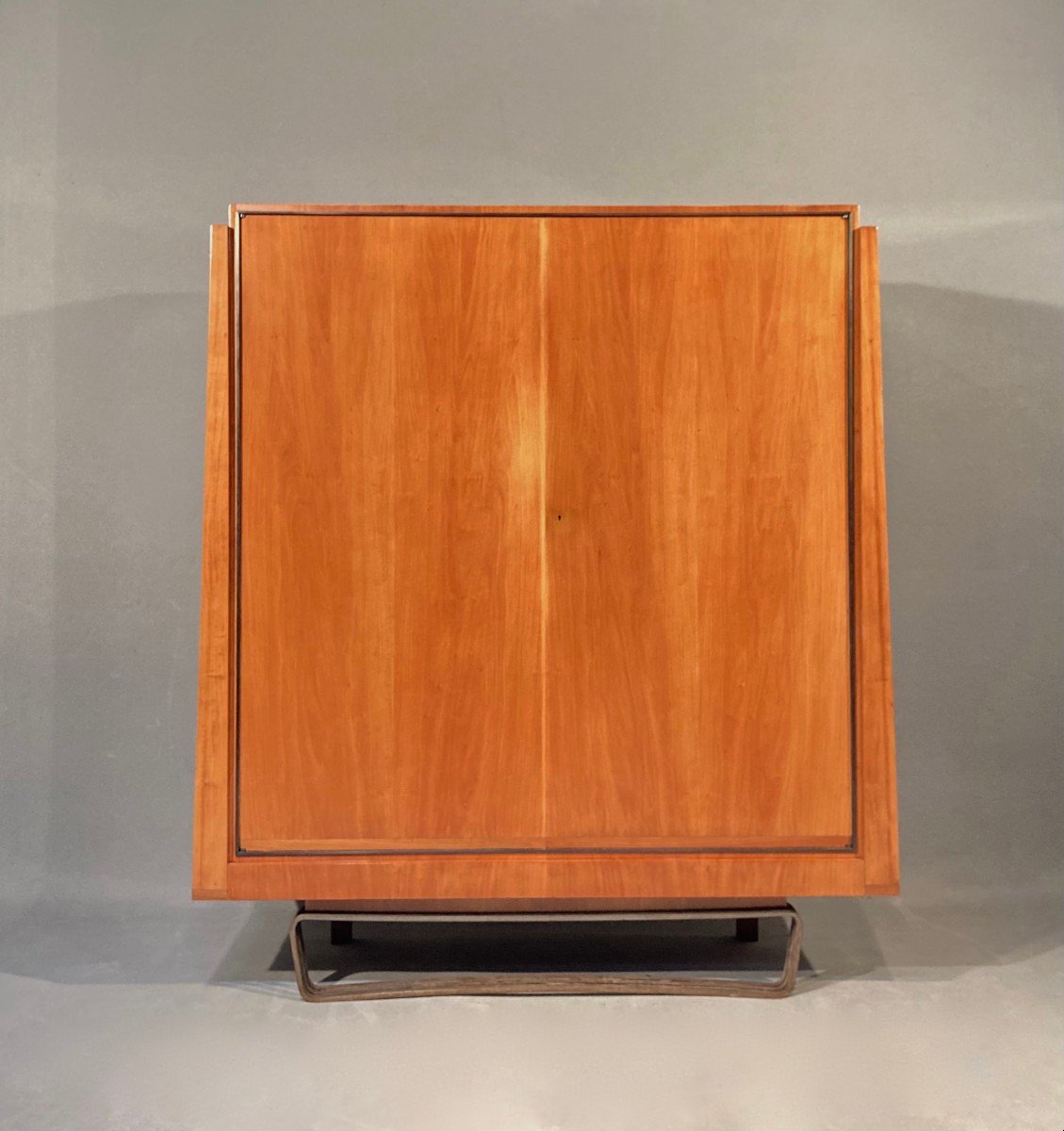 Maxime Old Wardrobe (1910-1991)