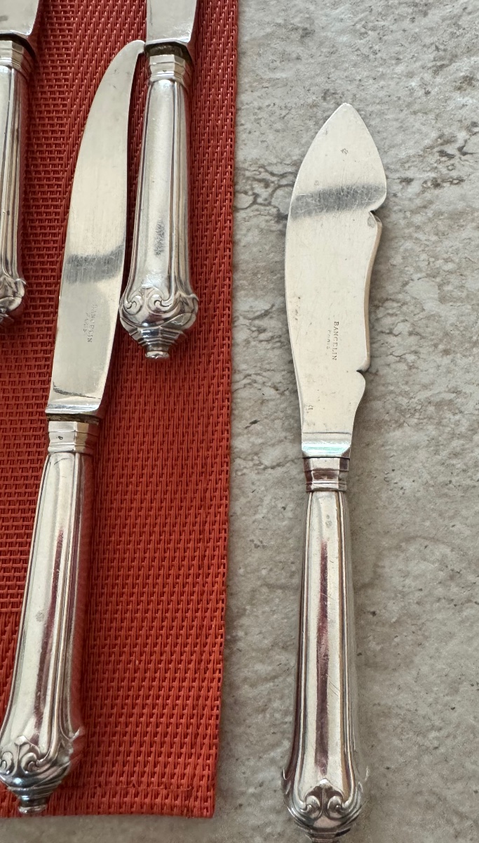 BANCELIN :24  GRANDS COUTEAUX ARGENT STYLE XVIII DLG PUIFORCAT +11 COUTEAUX LAME ARGENT DESSERT-photo-3