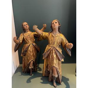 PAIRE STATUES BOIS DORÉ ET POLYCHROMIE  ITALIE NAPLES DEBUT XVIII SIECLE YEUX VERRES 