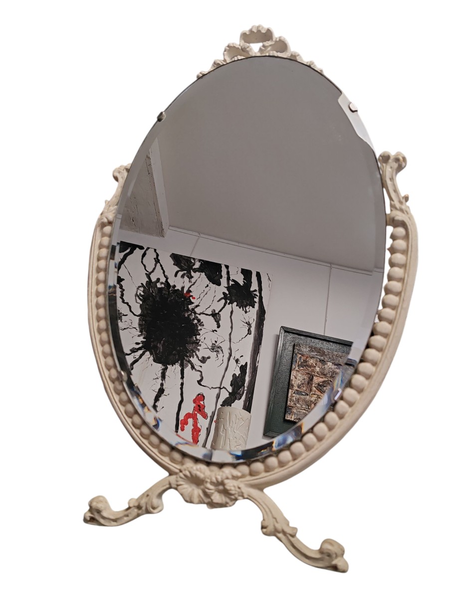 Miroir de table 1900  en bois laqué. 