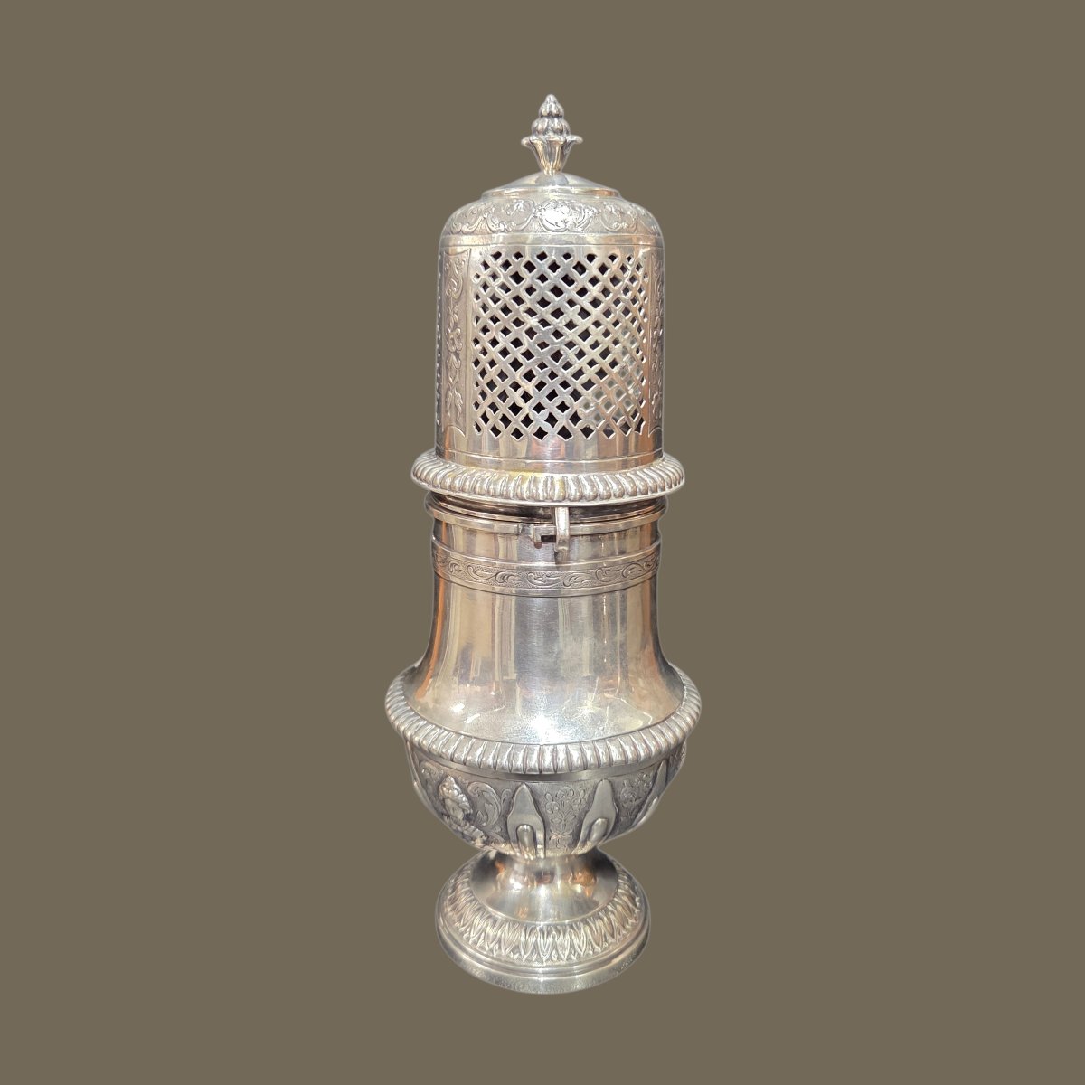 Silver Sugar Shaker/shrimp – Late 19th Century – Hallmarked 1893-photo-4