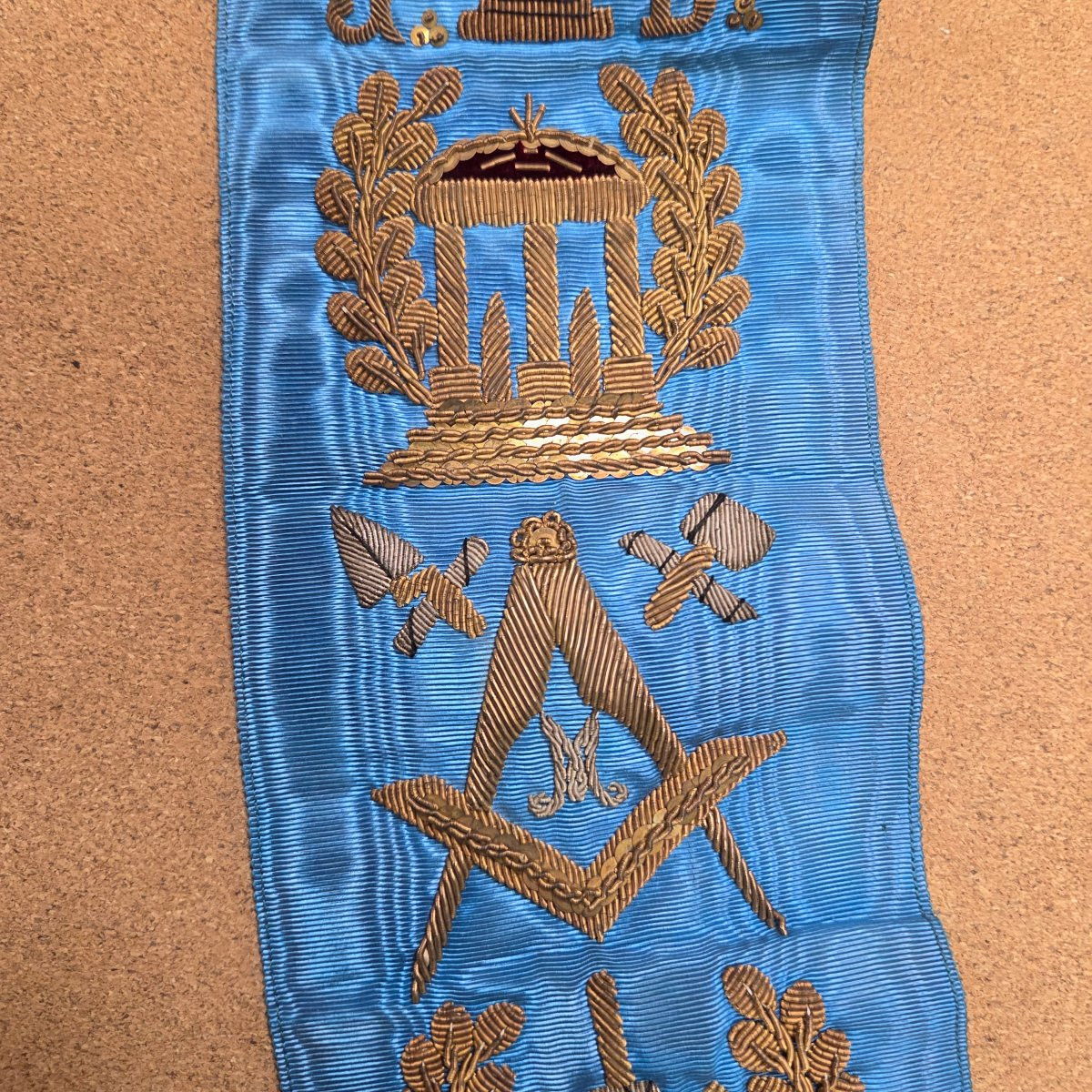 Antique Masonic Set, Embroidered Sash And Godf Documents, Floréal étampes-photo-2