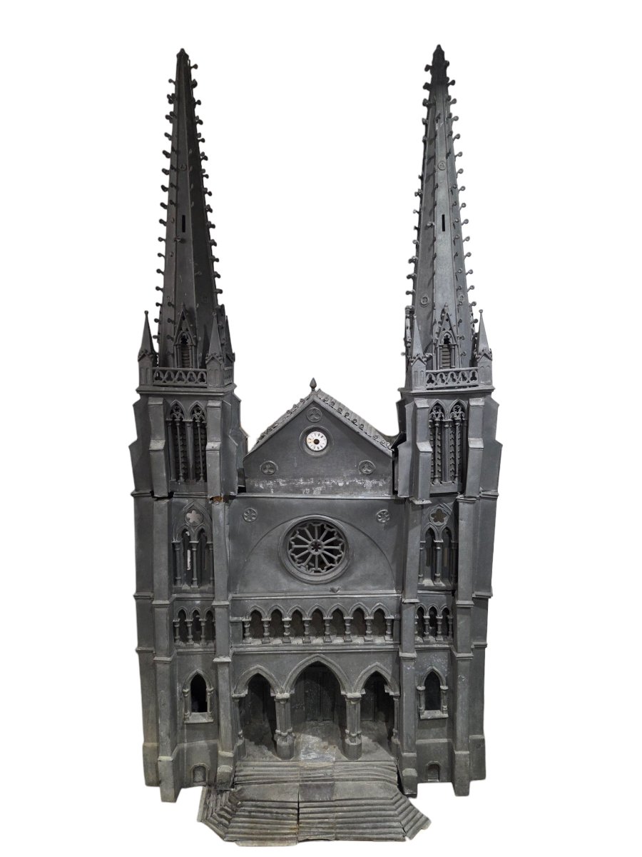 Maquette Église Saint-Jacques de Pau en zinc – Travail de compagnon – XIXe siècle