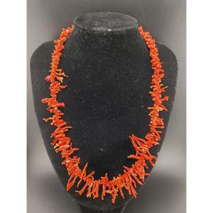 Coral Necklace. L. 58 Cm