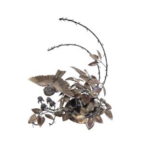 Gordon Griffiths – Sculpture d’oiseau sur ronces en métal.