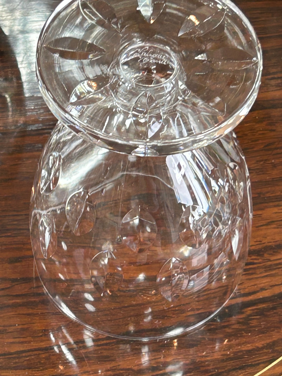 8 Verres en cristal taillé Lalique France modèle bocage-photo-1