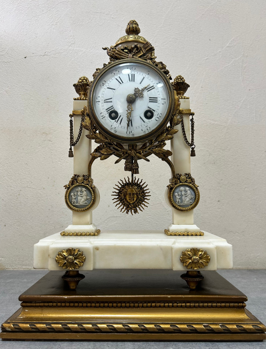 Small Louis XVI Style Prosthetic Clock From The Napoleon III Period, Also Known As A Bedroom Clock