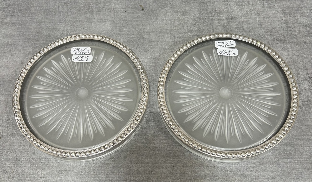 Two Art Deco Coasters In Verlys Moulded Glass With Solid Silver Pearl Surround