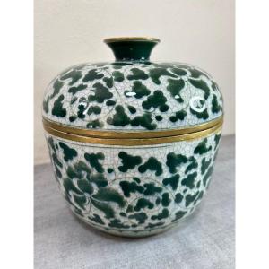 Chinese Porcelain Potiche Early 20th Century Shunzki Style Ging Dynasty