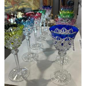 12 grands verres de couleur cristal Saint Louis modèle Roemer