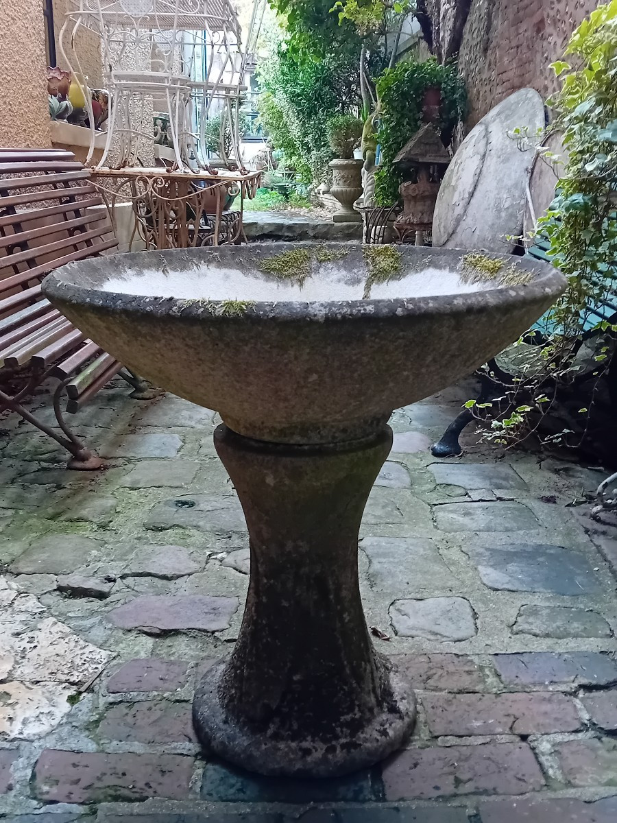 Vasque de jardin, jardinière, sur pied