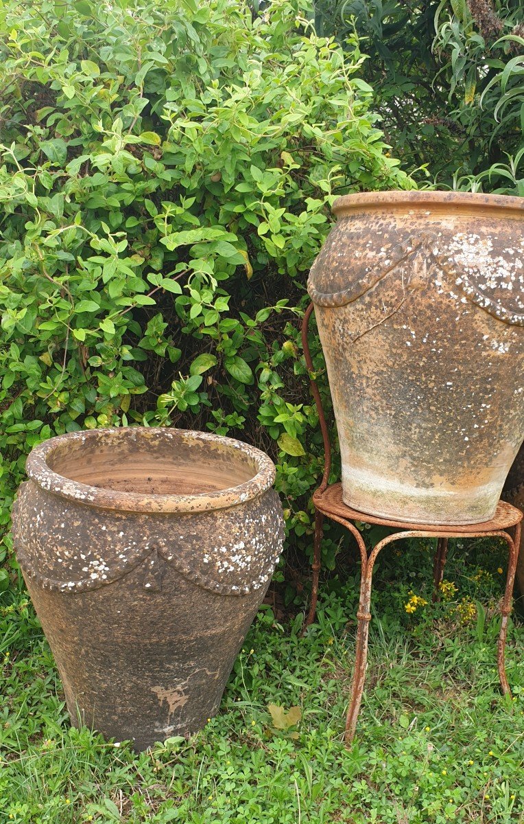 Terracotta Garden Jars. Vases Pots Garden-photo-4