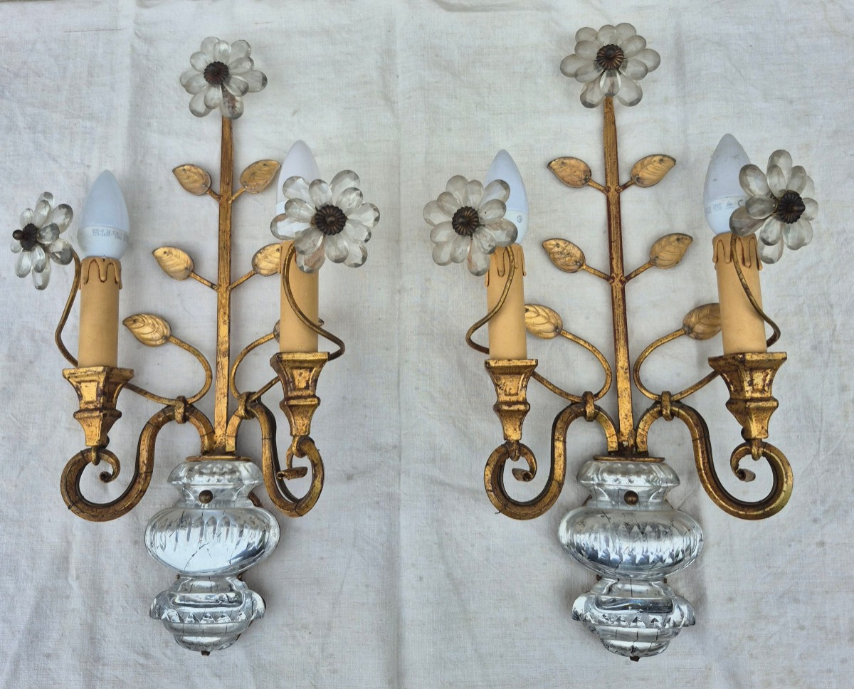 Maison Baguès, Pair Of Flower Wall Lights, 1950 