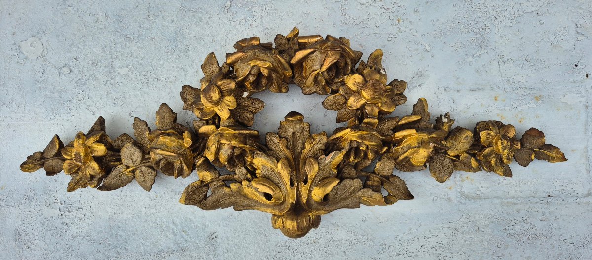  Paire d' éléments de boiseries .Bois sculpté Doré de Fleurs .XIX ème -photo-2
