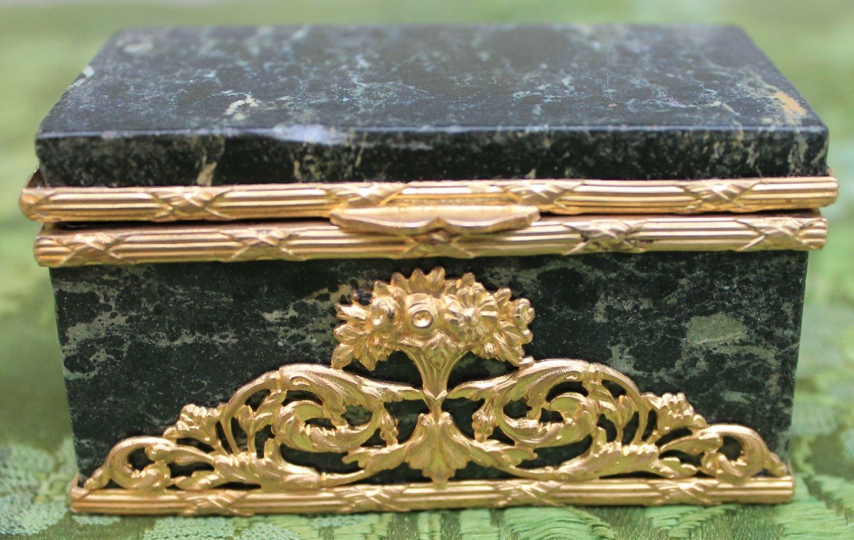 Snuff Box In Green Marble And Gilt Bronze-photo-2
