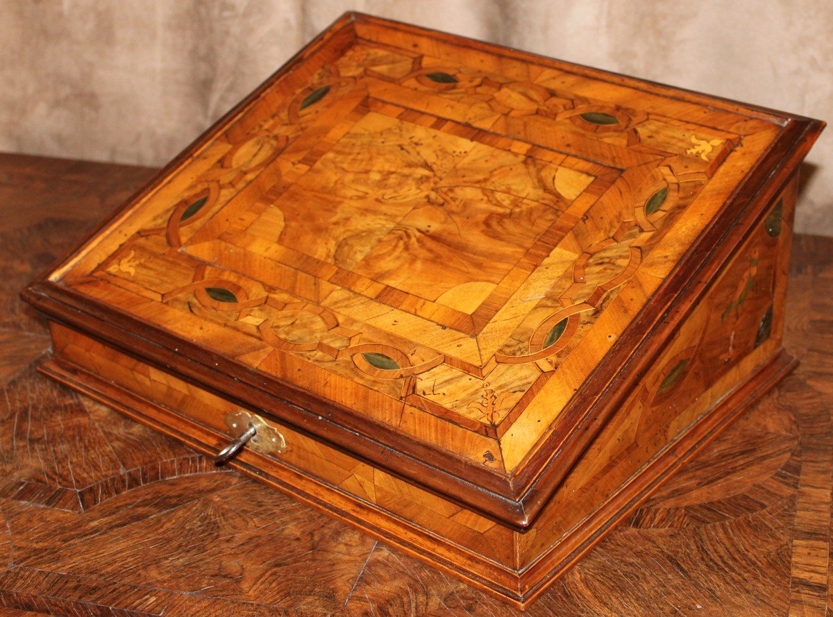 Late 17th Century Writing Case In Fruitwood Marquetry. Alsace Or Rhine Valley. 
