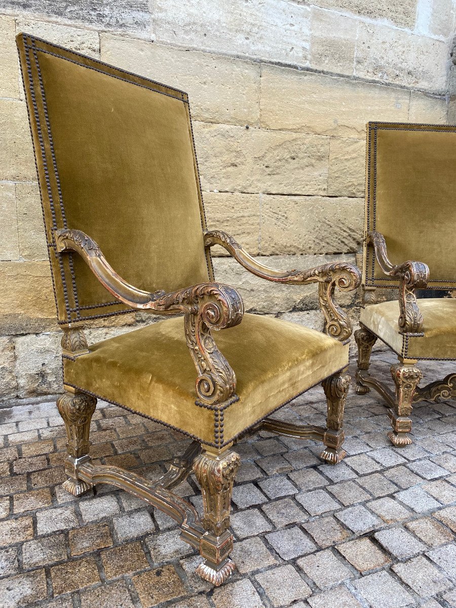 Paire De Fauteuils De Style Louis XIV 