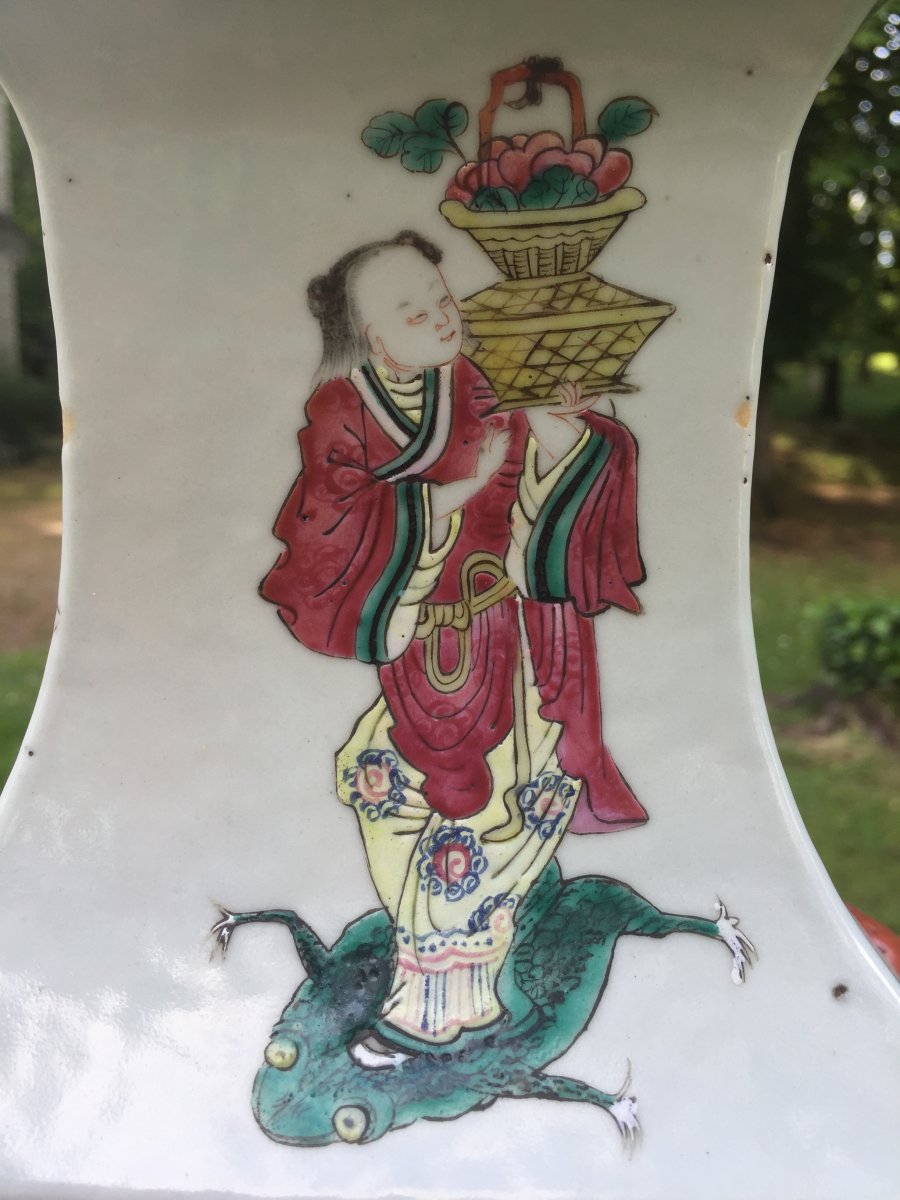 Vase Quadrangulaire En Porcelaine De Chine-photo-1