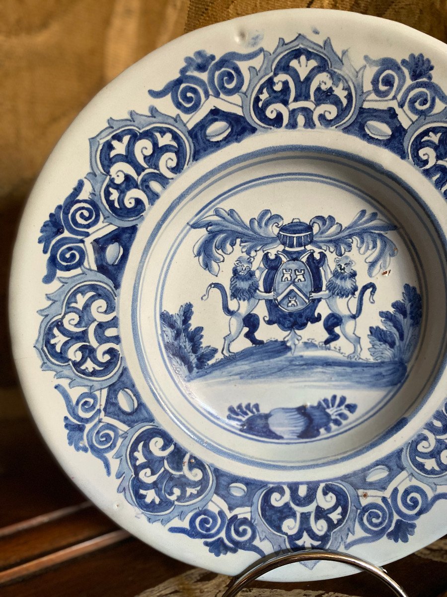 Dish A La Cardinal In Earthenware From Nevers, Late Seventeenth Century-photo-2