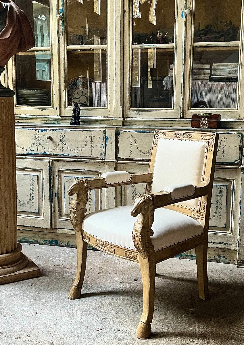 Empire Style Painted Wooden Armchair Decorated With Horse Heads. 20th Century. -photo-3