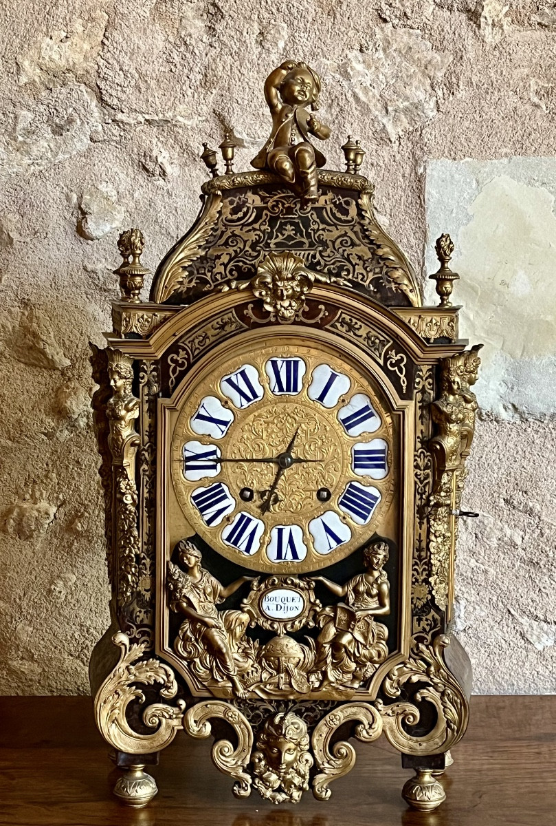 Cartel à poser en marqueterie Boulle  . Époque Louis XIV 