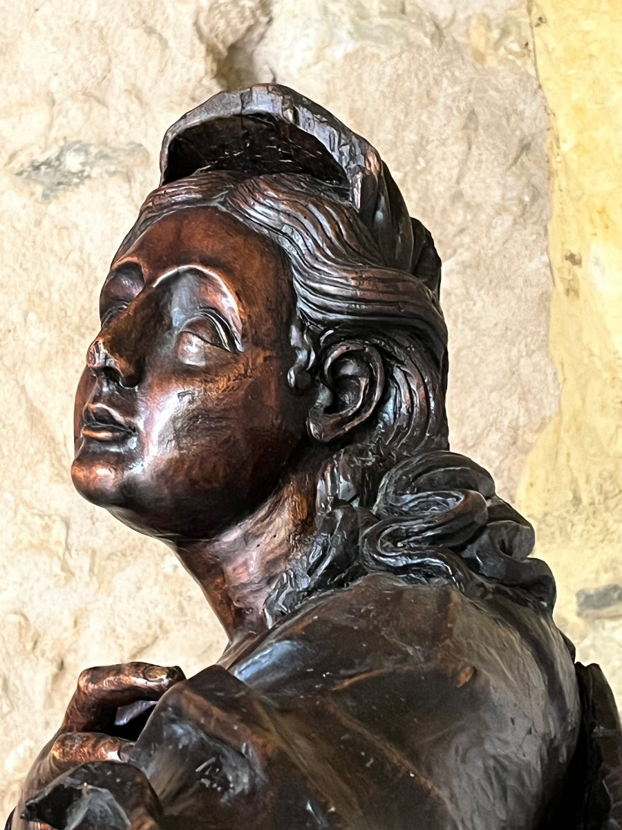 Paire de grandes statues en tilleul. Moïse et Marie-Madeleine . Fin XVII ème . -photo-3