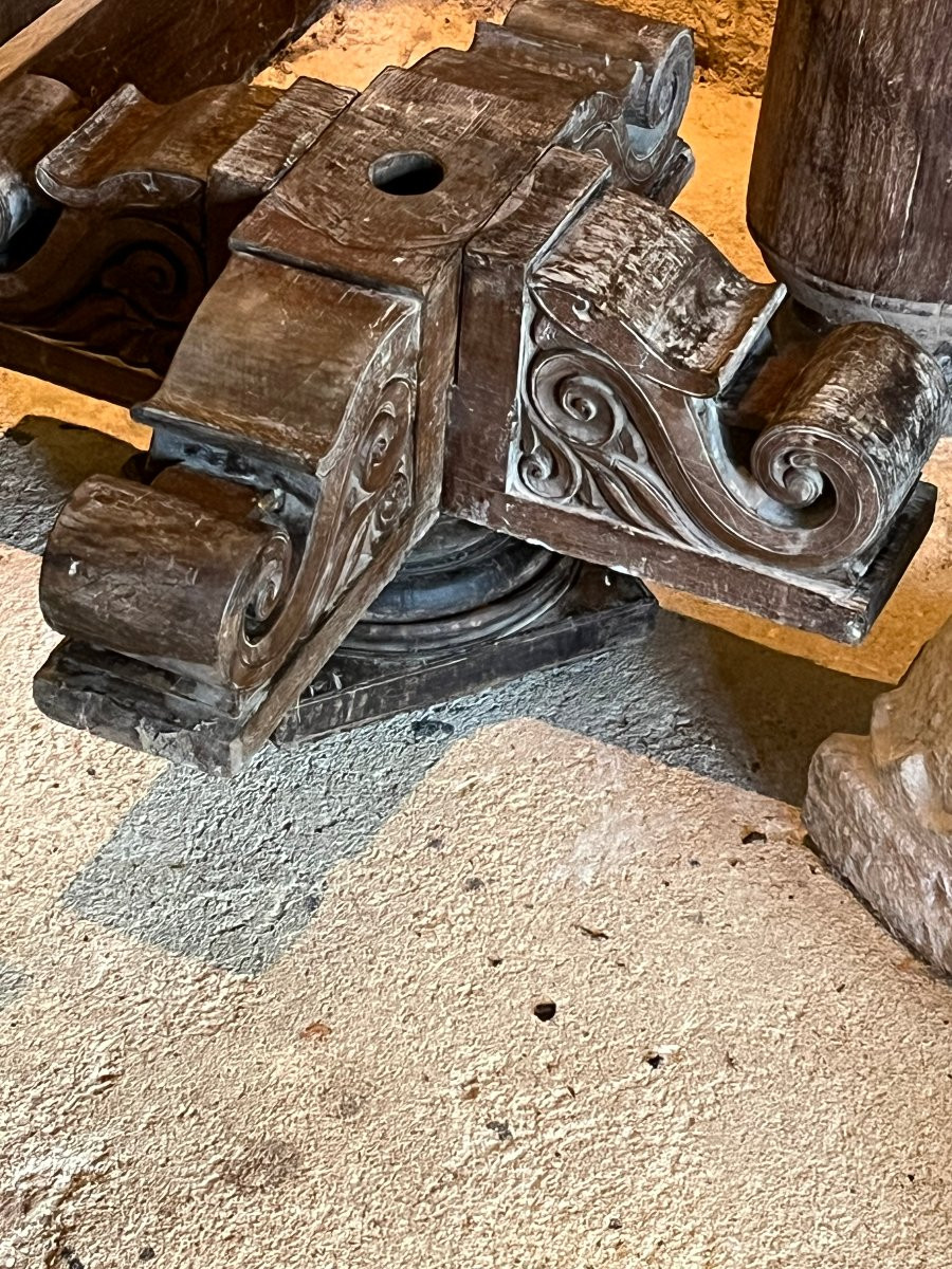 Pair Of Columns From A Palace In Kerala. Solid Teak. Early 19th Century. -photo-4