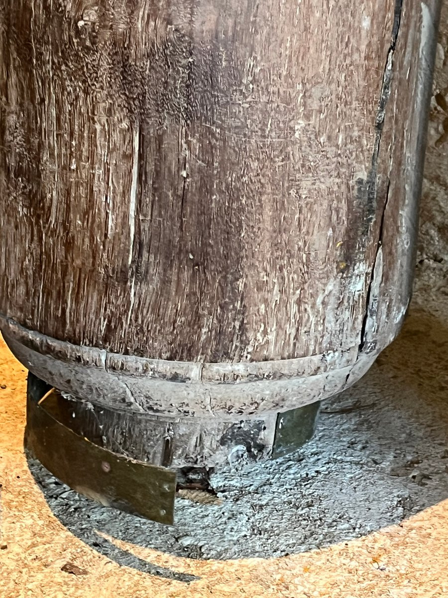 Pair Of Columns From A Palace In Kerala. Solid Teak. Early 19th Century. -photo-4