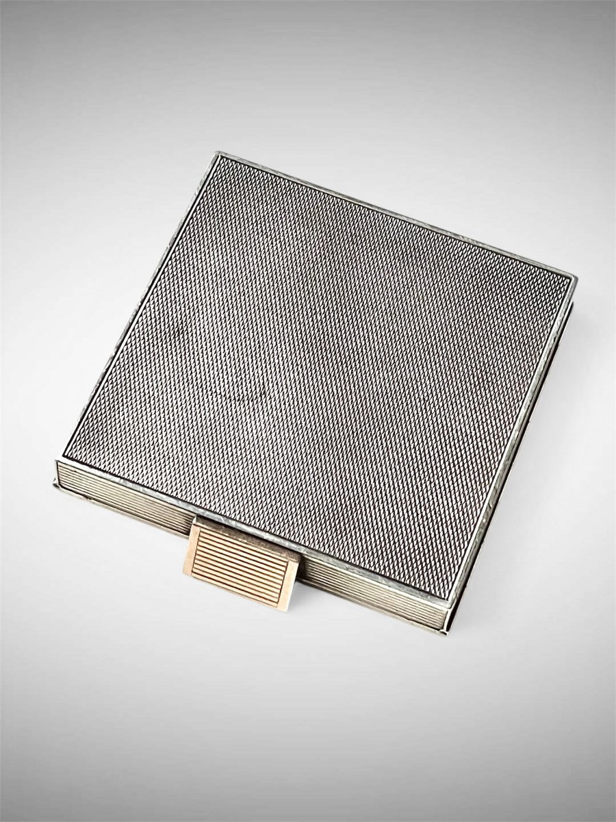 Helluin And Mattlinger Powder Compact For Boucheron -photo-3