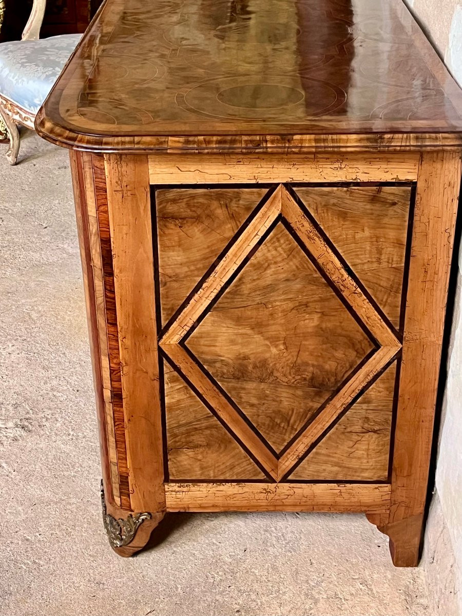 Commode grenobloise d'époque début XVIII ème en olivier -photo-4