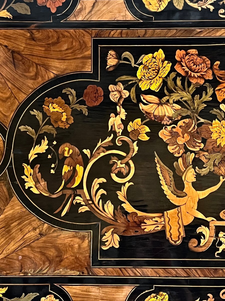 Early 18th-century Mazarin Desk. -photo-5