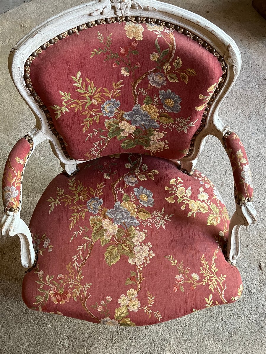 Paire de fauteuils cabriolet d’époque Louis XV .  XVIII ème siècle . Bois peint -photo-4