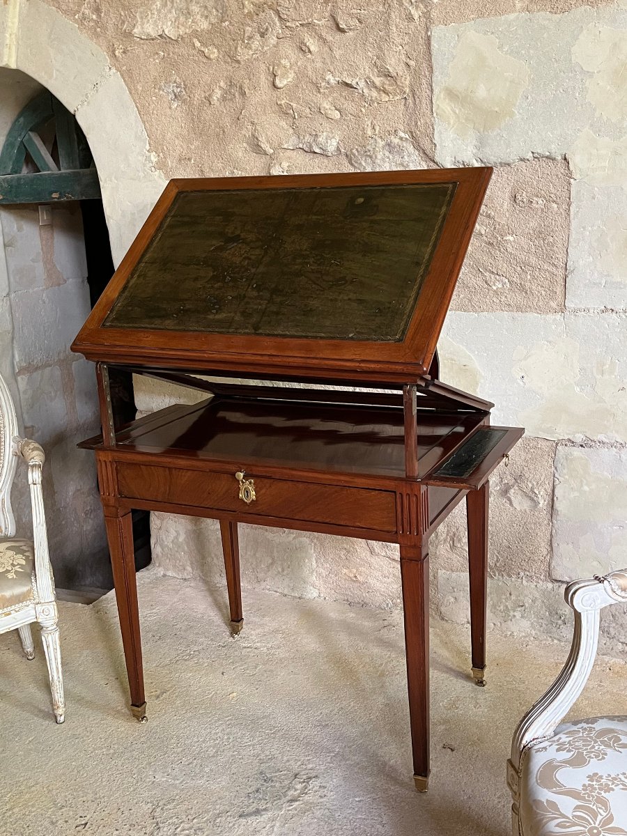A Table Known As The “à La Tronchin,” Dating From The Directoire Period, Late 18th Century. -photo-4