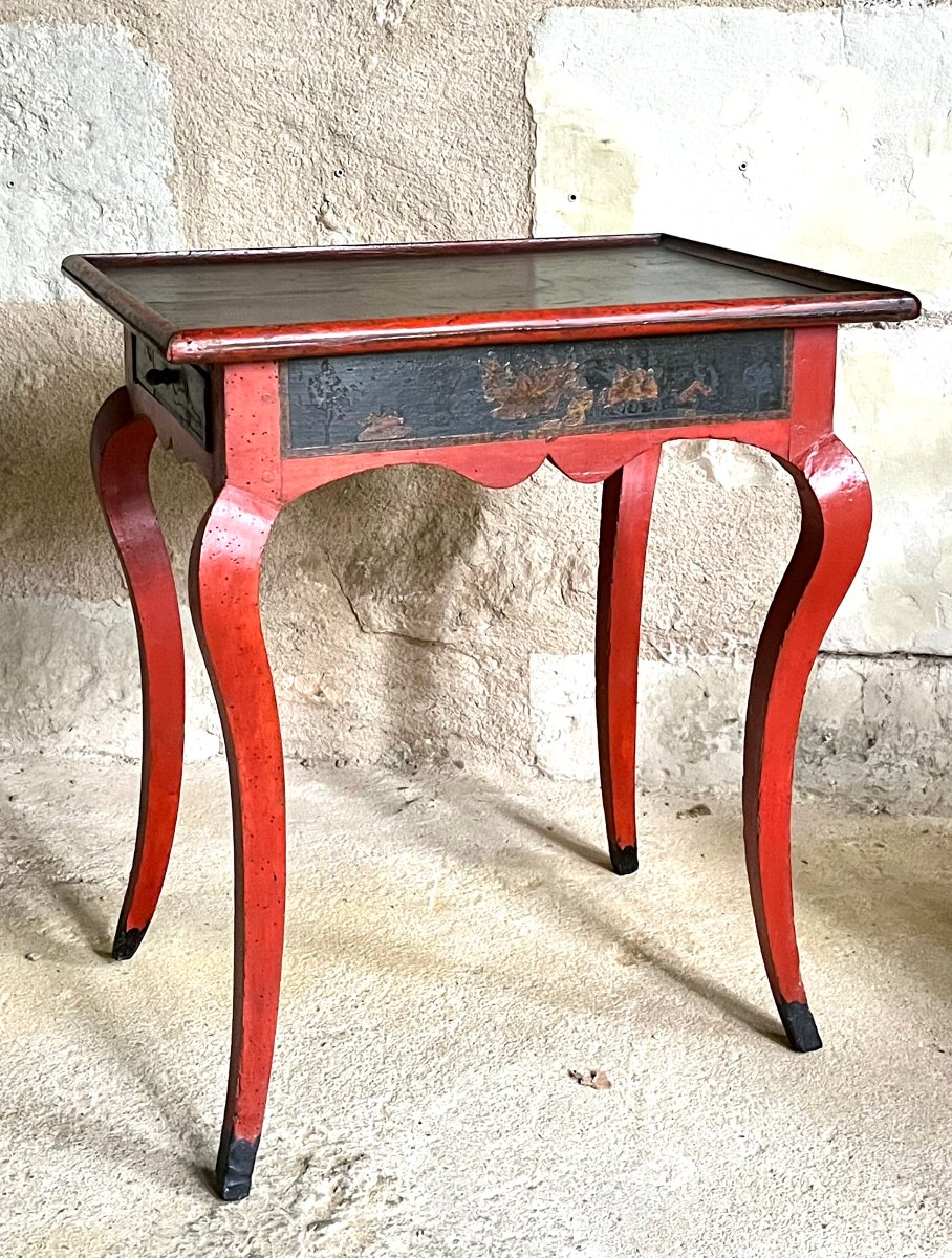 Red-lacquered Cabaret Table, Louis XV Period, 18th Century. -photo-4