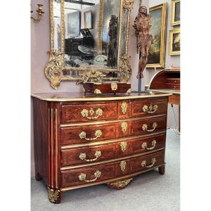 Commode époque début XVIII ème bois de violette .