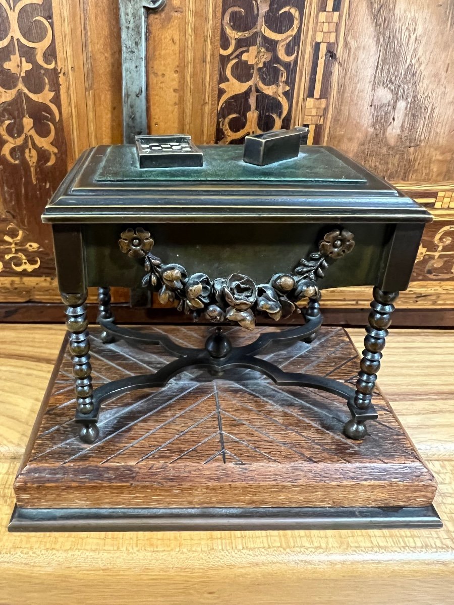 Miniature Bronze Furniture Master Work-photo-5