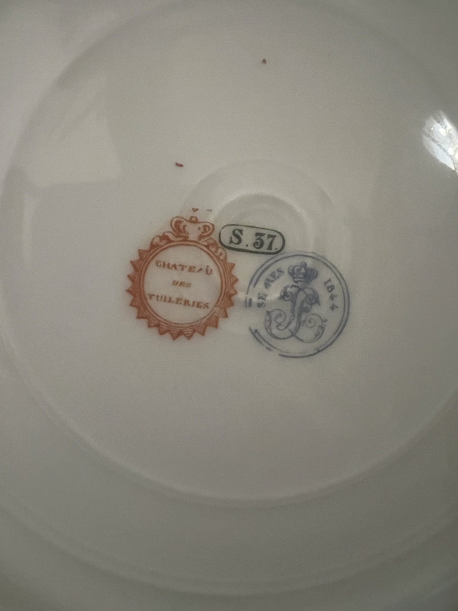 Sevres Porcelain Plate Depicting Marie Antoinette -photo-4