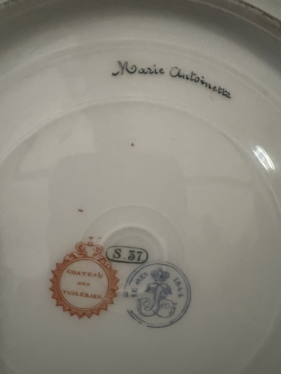Sevres Porcelain Plate Depicting Marie Antoinette -photo-1