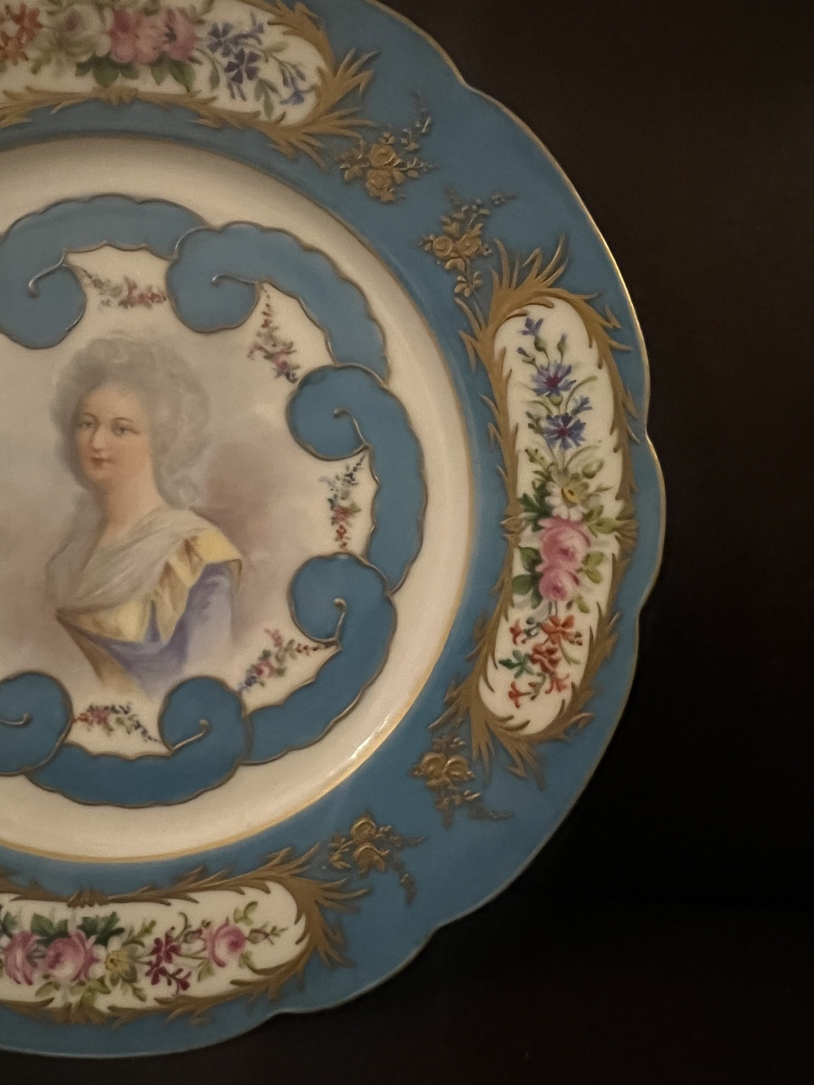 Sevres Porcelain Plate Depicting Marie Antoinette -photo-6